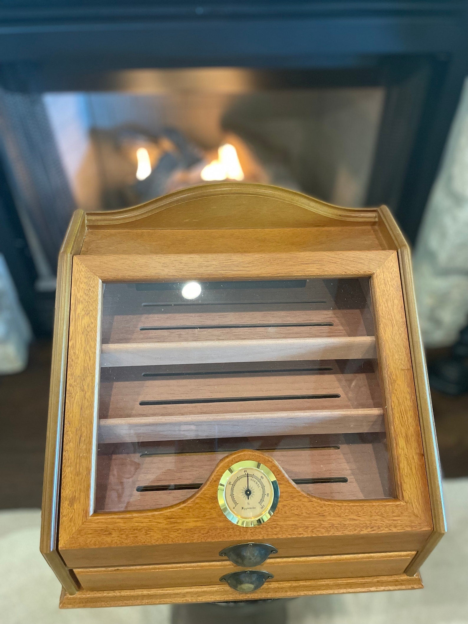 Top handcrafted Spanish Cedar Wood Cigar Humidor with hygrometer. Men's cigar accessory gift, Christmas gift, Cigar accessory