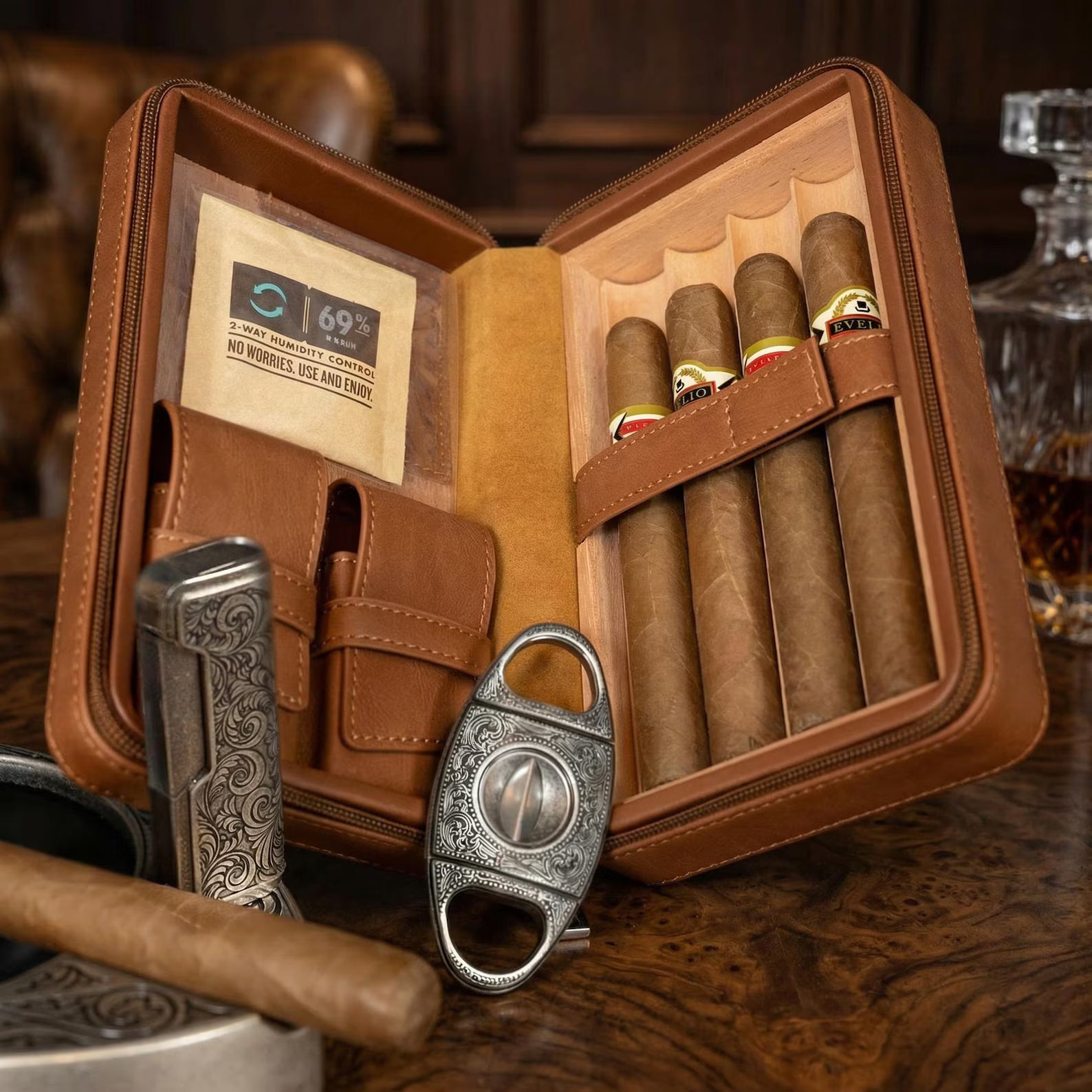 Cigar Case Personalized Leather Custom Engraved Travel Humidor Gift Set with Lighter and Cutter 2026 gift, Cedar, Christmas Gift Dad
