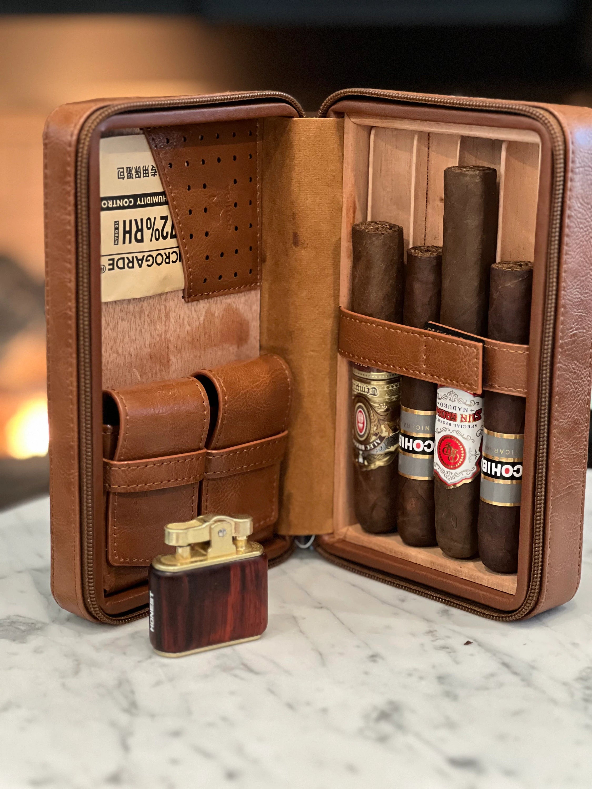 Cigar Humidor Travel Case, Custom Personalized, PU Leather, cedar wood interior